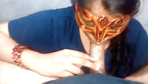 Indian hottie sucking big dick and she is really horny