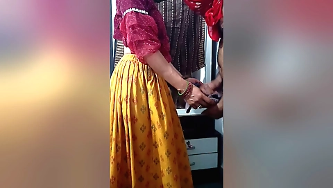 Indian brunette stepdaughter-in-law in homemade porn