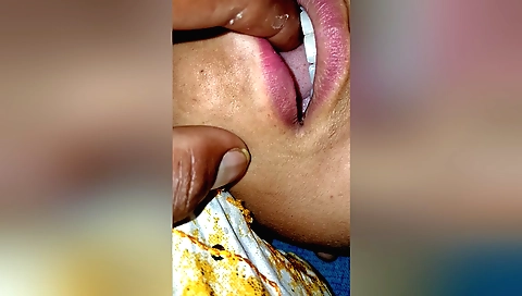 Indian brunette gets her pussy banged hard by the boy