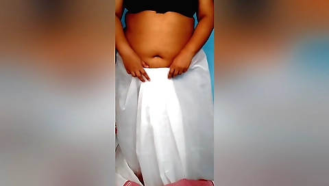 Hot Step mother - Hindi Hot Step mom Saree Open Video - Hot