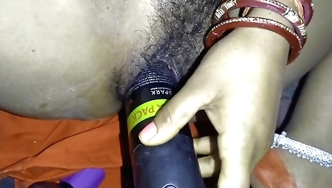 Bhabhi with hairy pussy gets fucked and got a facial