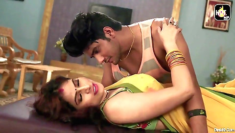 Wafa 1 massage session by redhead milf massage master