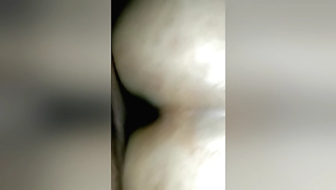 Indian girl masturbating with a man in a hardcore sex tape