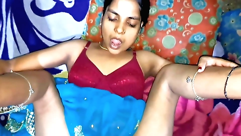 Nandini gets her pussy fucked and her thighs stroked in the indian sex