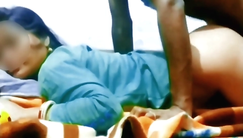 Desi collage girlfriend ko uske boyfriend ne khub maze se gand