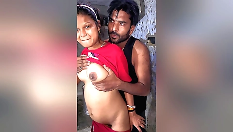 Indian teen in her small bikini gets fucked by boyfriend