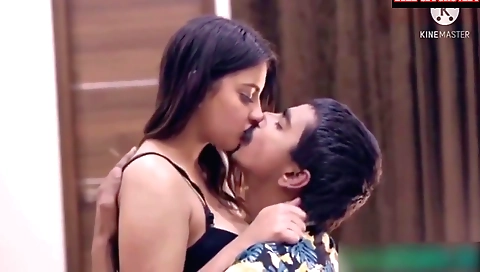 Brunette indian girl and her lover in her 18+ body in her room