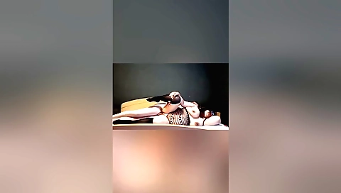 Bright brunette gets fucked in her hole while cooking