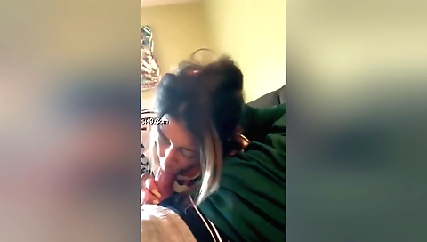 Brunette amateur video shows a beautiful girl with amazing tits