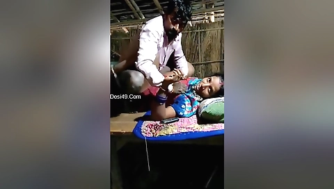 Indian brunette amateur girl fucked in the webcams