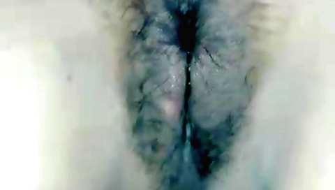 Brunette milf cums on his dick in amateur cunnilingus