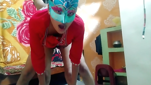 Indian amateur girl with perfect body is making an amateur video