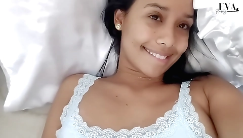 Mujica y su novicio en una camionetas y la vida cotiônica