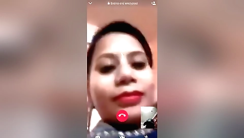 Indian teen in sexy outfit shows her curves on webcam