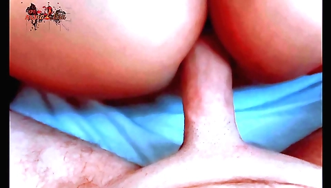 Indian girl sucking and fucking in an amateur video