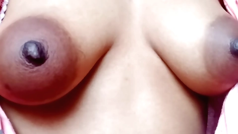 Sexy solo video of a beautiful teen girl that likes sex