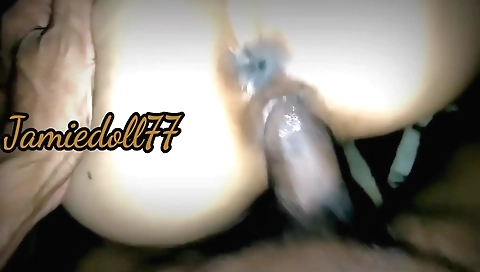 Indian sex clip with a girl gets creampied after sex