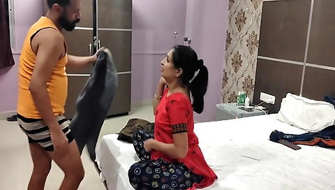 Brunette driver fucked on the back seat with a streamy pussy