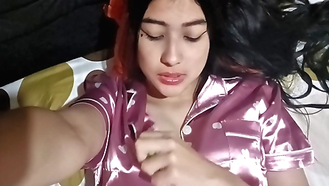 Solo girl with a hot phone phone call and a beautiful smile