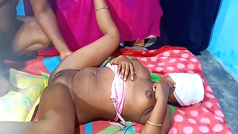 Hottie with a round ass and a tight pussy enjoys sex