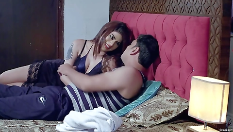 Big-titted guy in red seduces a fat lady on the bed