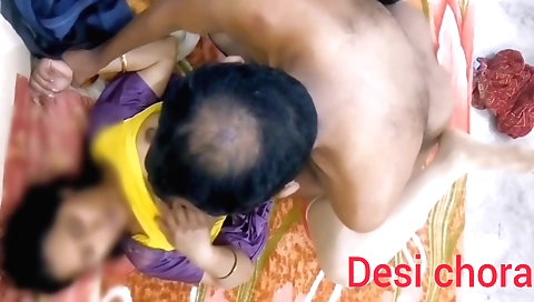 Indian milf with big boobs has big titties and gets hard