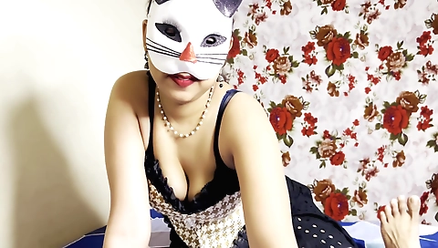 Video With Clear Hindi Audio Voice Indian Hot Cat Masked Girl