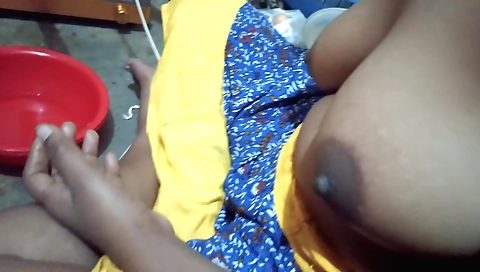 Indian teen 18+ naked filming her pussy getting banged